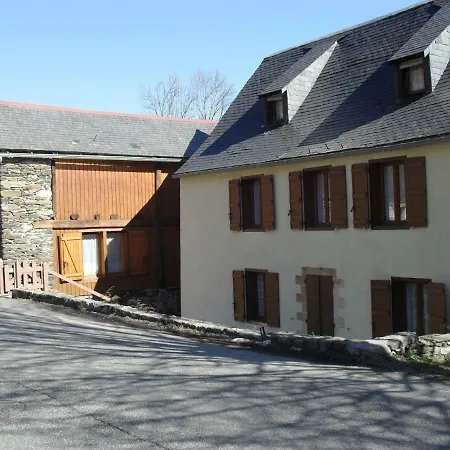 Location 6 Personnes